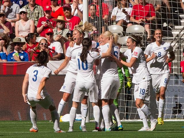https://betting.betfair.com/football/England%20Women%20celebrate%20v%20Canada%20640.jpg